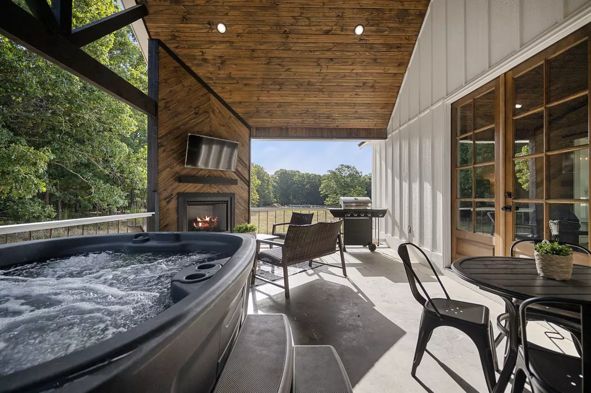 2 Hearts cabin